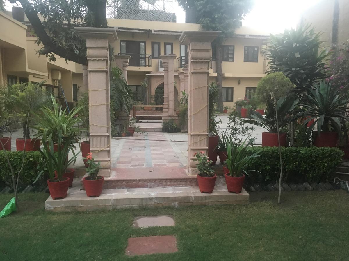 Awtar Mansion Bed and Breakfast Agra  Exterior foto
